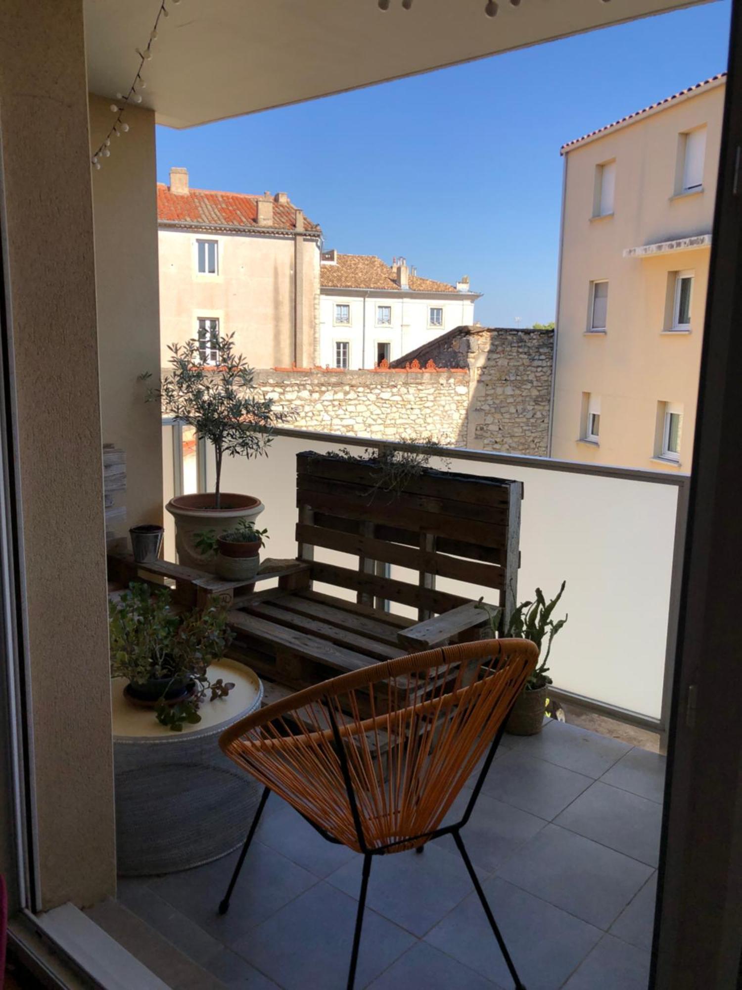 Bel Appartement Nimois Au Calme Avec Balcon Nîmes Exterior foto