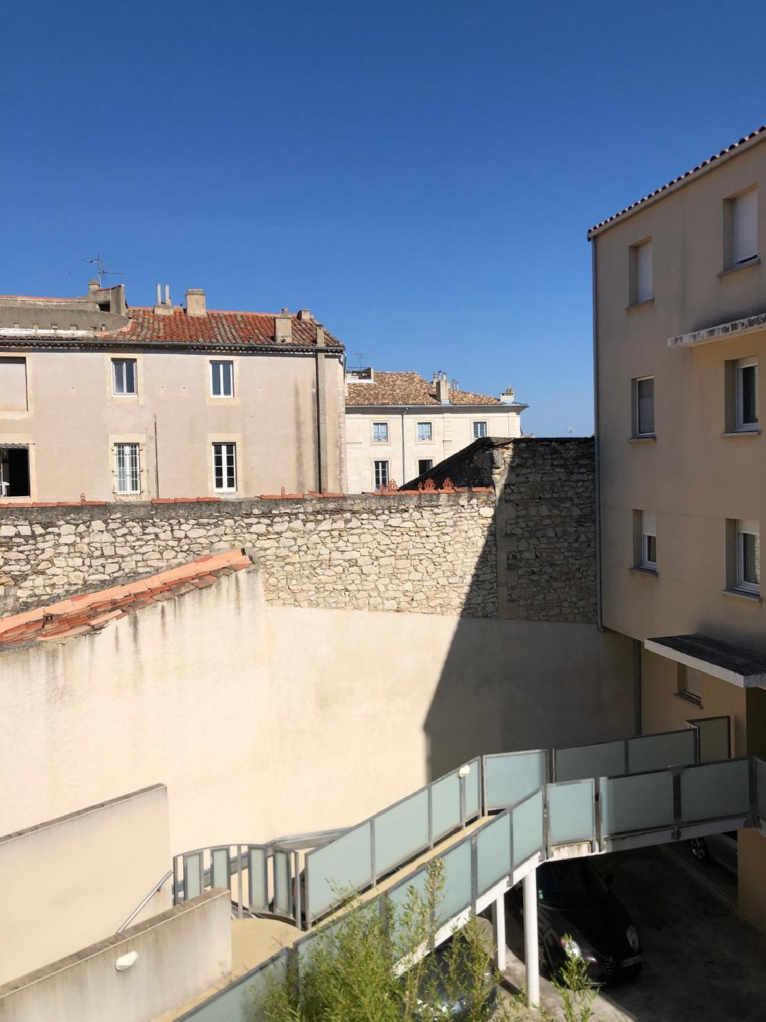 Bel Appartement Nimois Au Calme Avec Balcon Nîmes Exterior foto